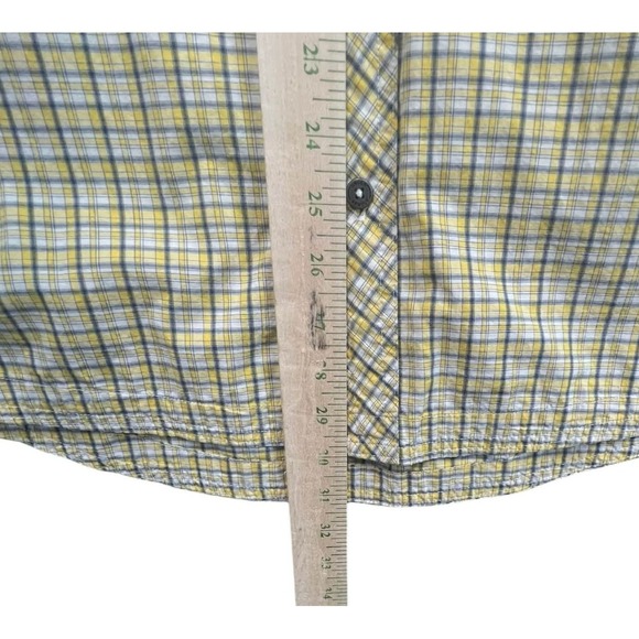 Under Armour Plaid Short Sleeve Button Up Shirt XXL Yellow Green Men's Casual - Picture 7 of 11